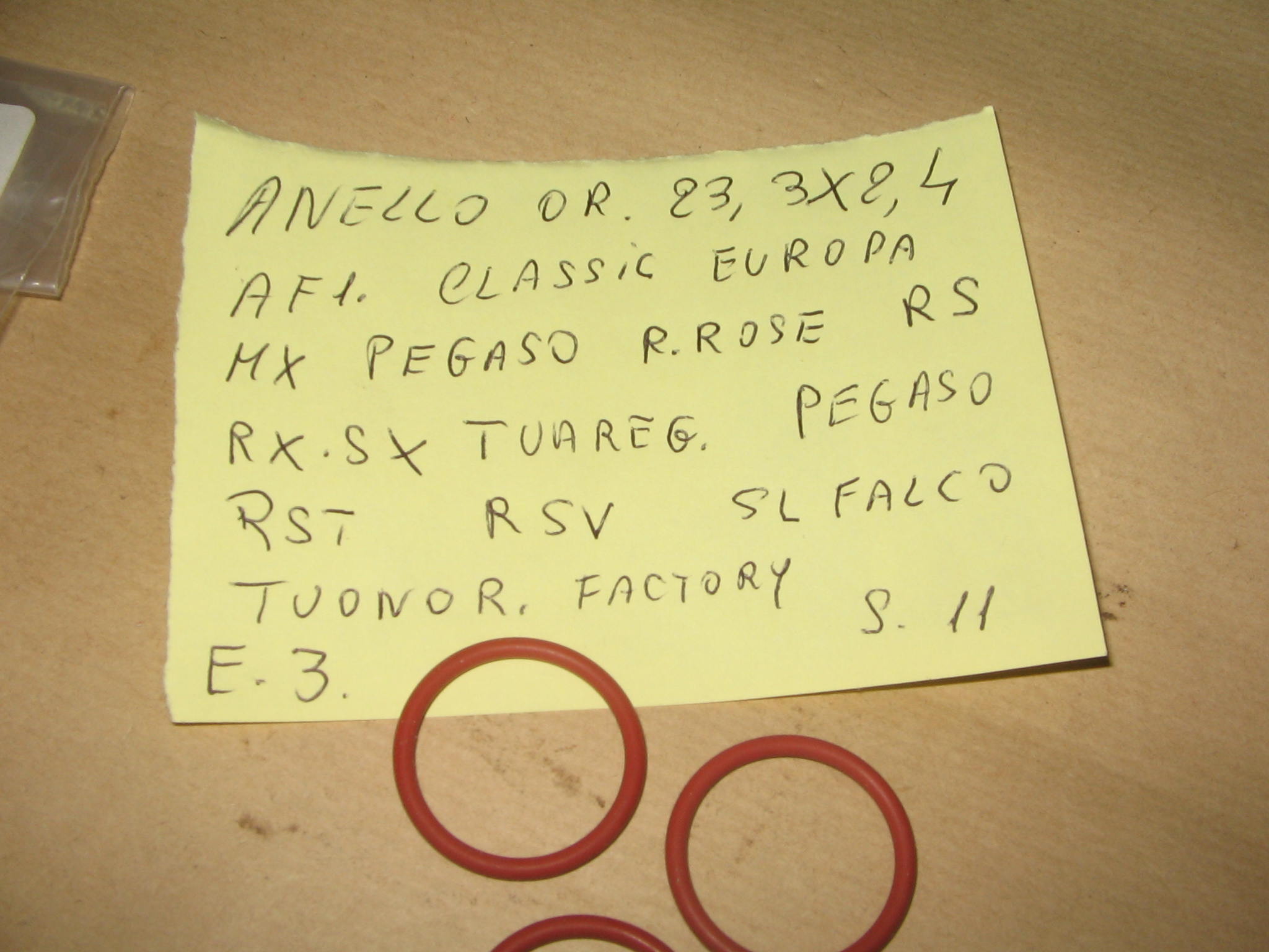 APRILIA ANELLO DI TENUTA N. 22021